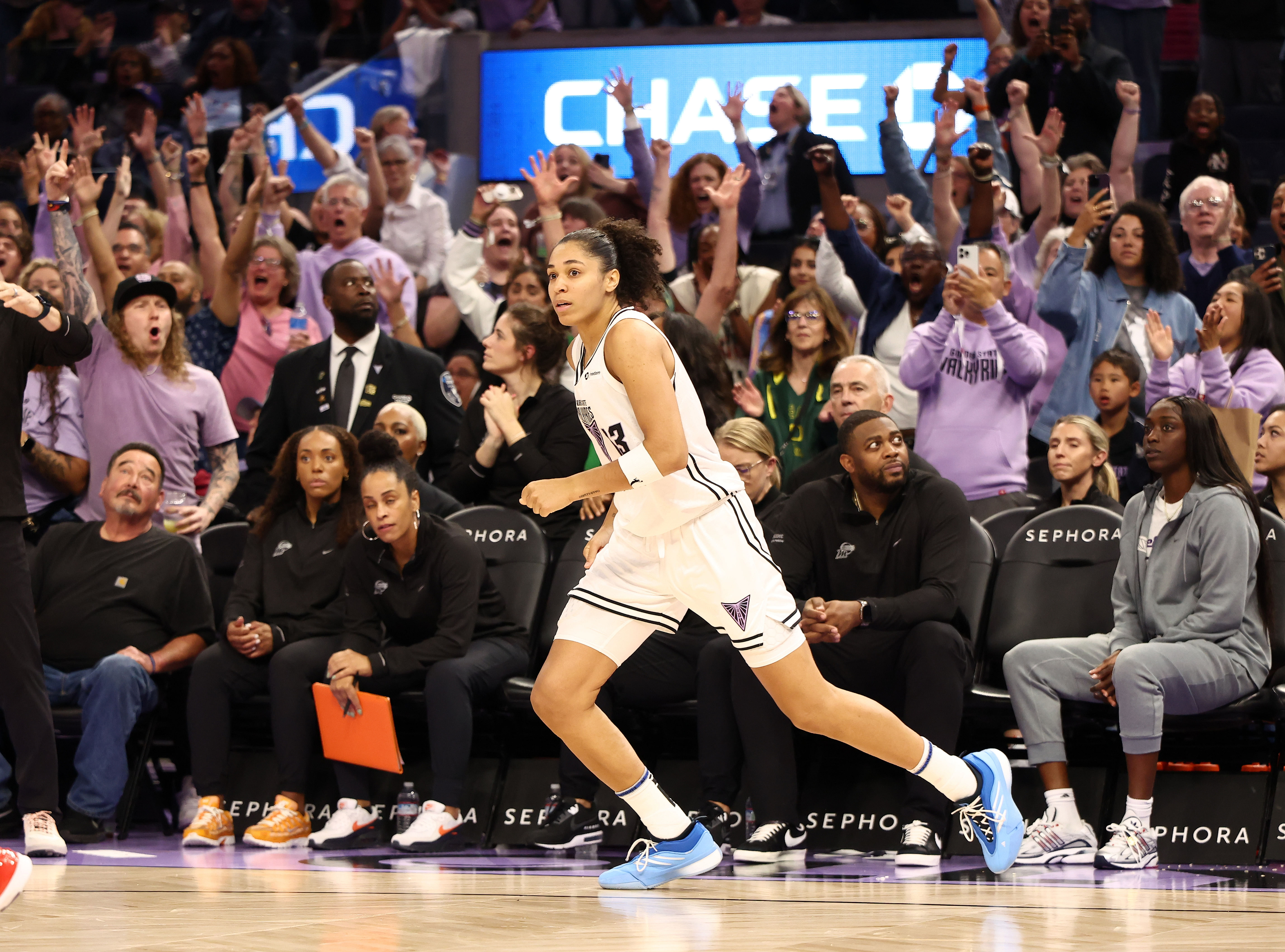 WNBA: Phoenix Mercury at Golden State Valkyries - Source: Imagn